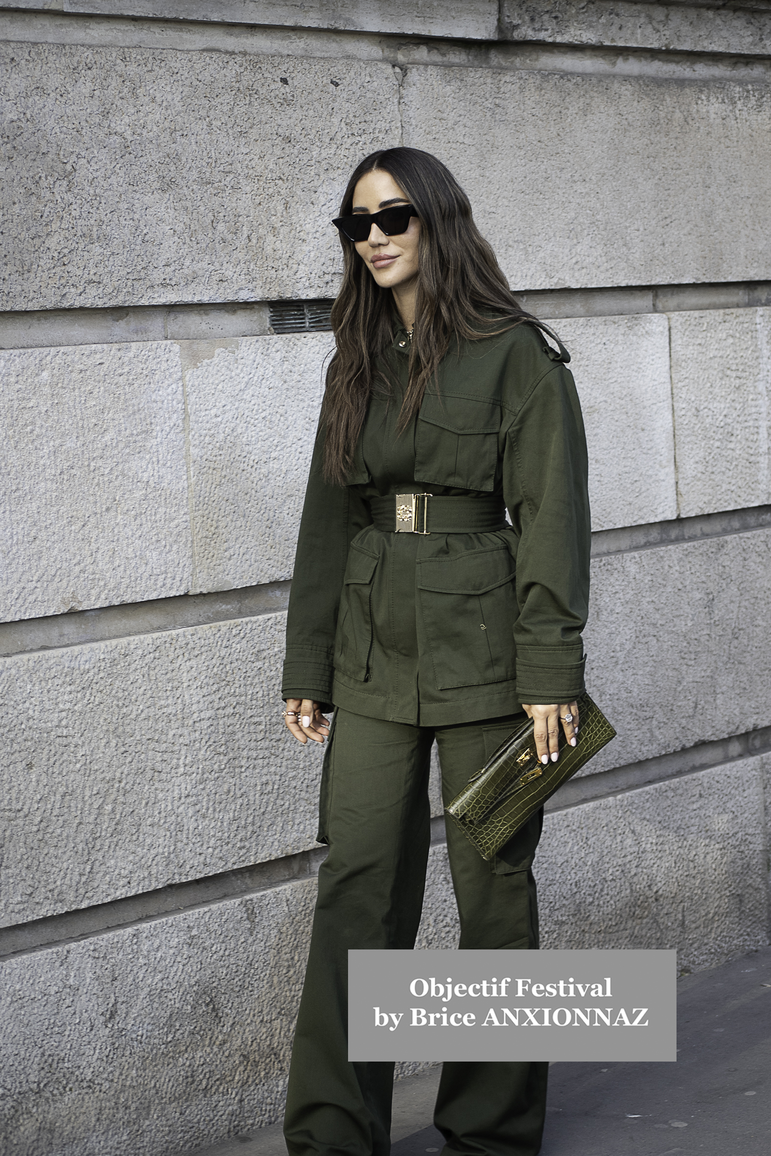 Photo de Mary Charteris - Streetstyle photos at Elie Saab guests arrivals - Paris Fashion Week lors de l'événement à Streetstyle-photos-at-Elie-Saab-guests-arrivals-Paris-Fashion-Week le 8 March 2025 par Brice ANXIONNAZ (Objectif Festival)