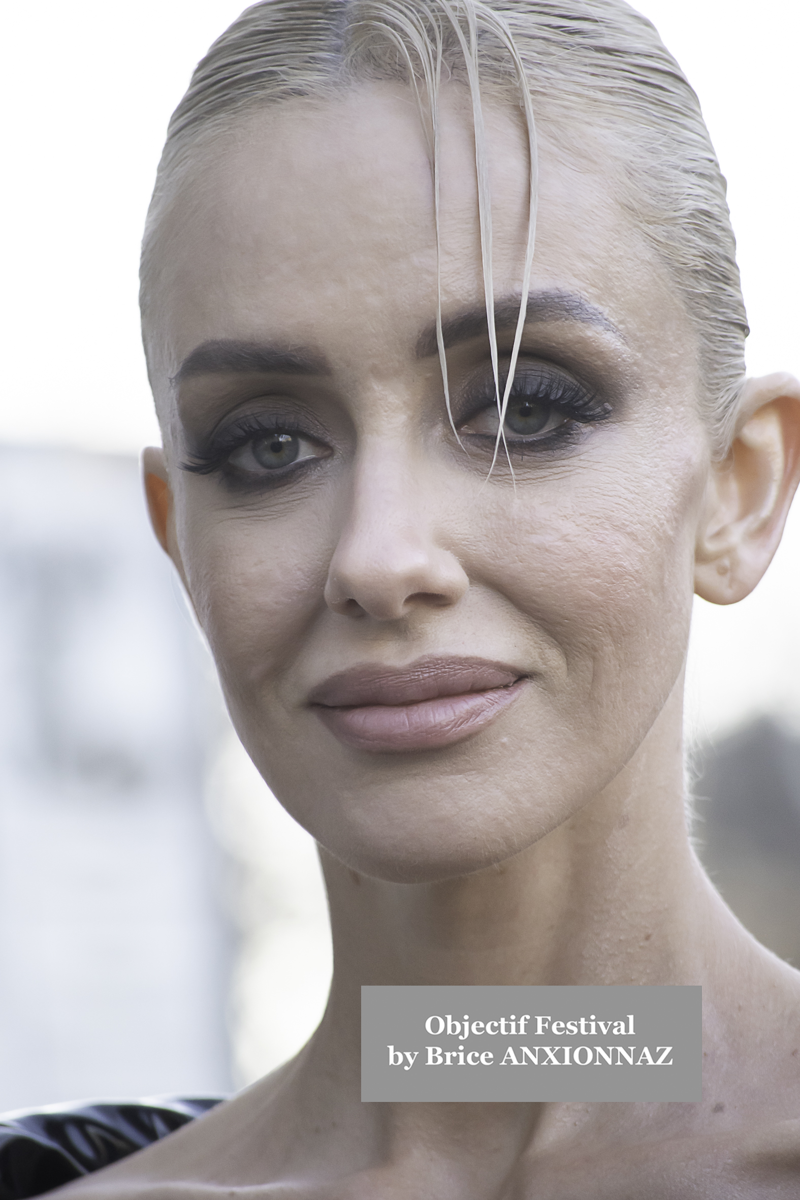 Photo de Leonie Hanne - Model Streetstyle photos at Rick Owens guests arrivals - Paris Fashion Week lors de l'événement à Streetstyle-photos-of-guests-arrivals-at-the-Rick-Owens-show-Paris-Fashion-Week le 8 March 2025 par Brice ANXIONNAZ (Objectif Festival)