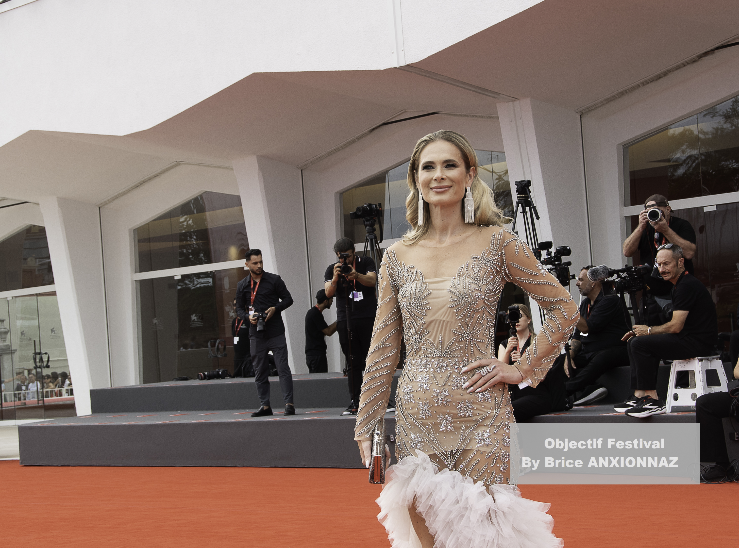 Kim Cattrall - Festival image lors de Red Carpet   Below The Clouds, Lido di Venezia, Italy 2025-08-30