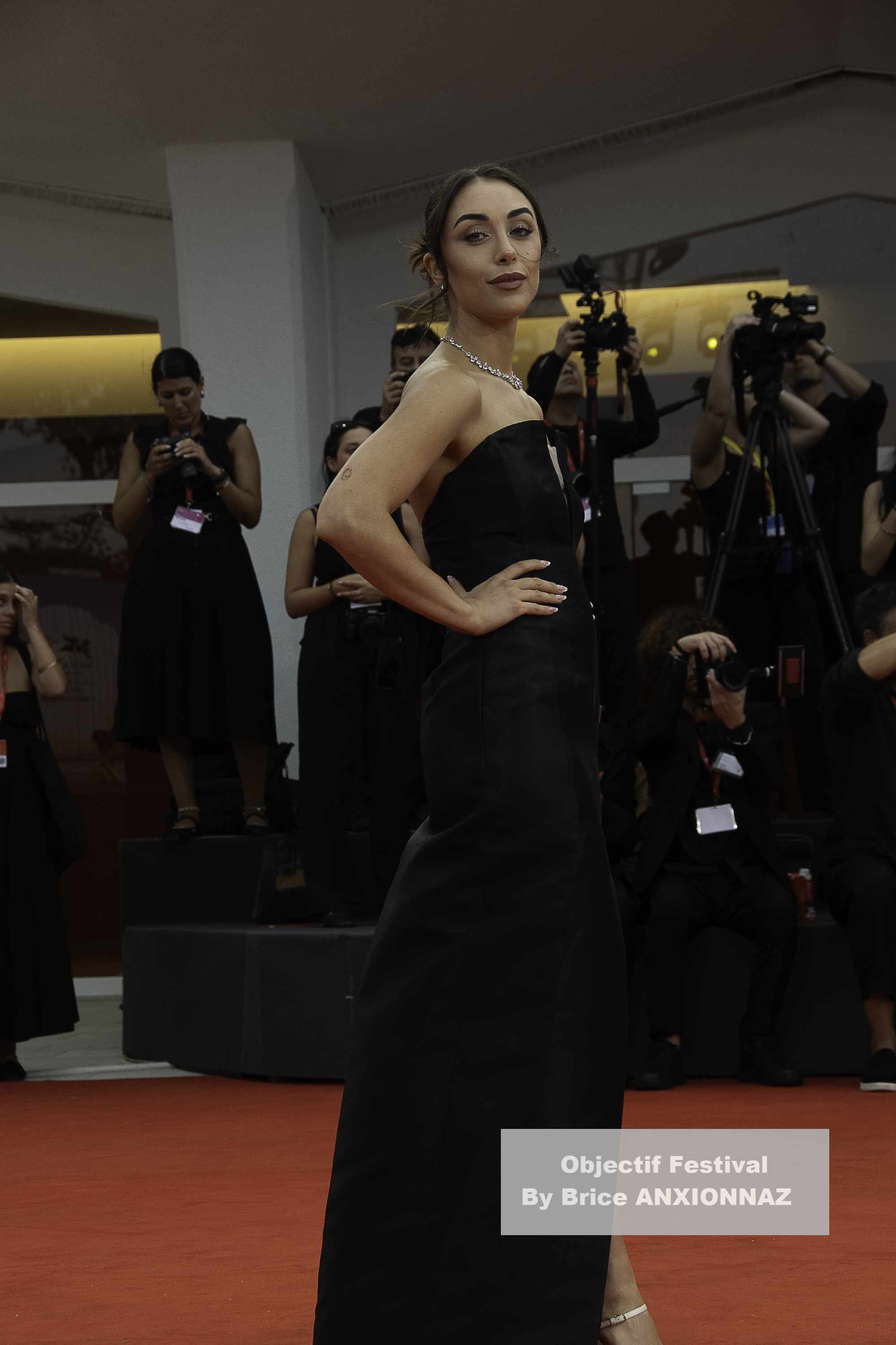 Mary Charteris - Festival image lors de Red Carpet   Bugonia, Lido di Venezia, Italy 2025-08-28