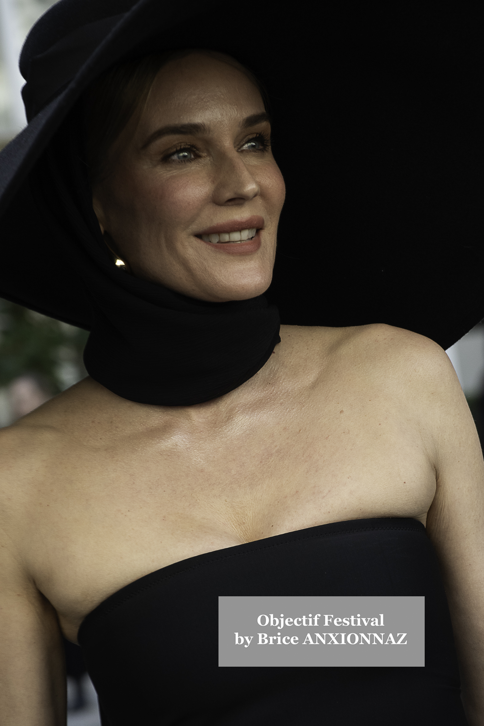 Fashion Week Streetstyle - Fashion Week at Streetstyle-photos-of-guest-arrivals-at-the-Nina-Ricci-show, Paris, France on March 7th, 2025