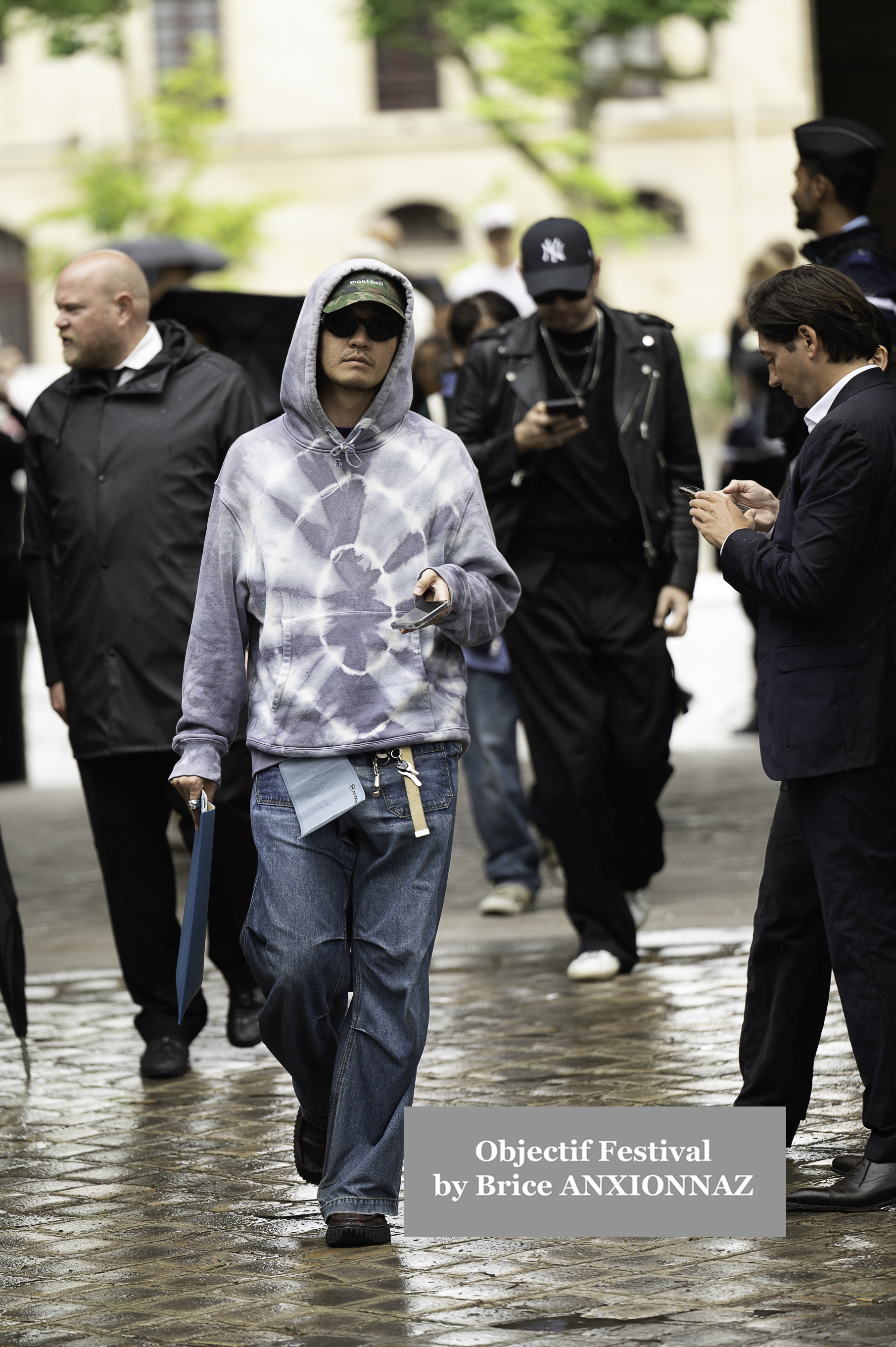 Fashion Week PFW Menswear SS25 Loewe Show June 22 2024 Guest Name 4769 - Fashion Week at loewe, Paris, France on June 22nd, 2024