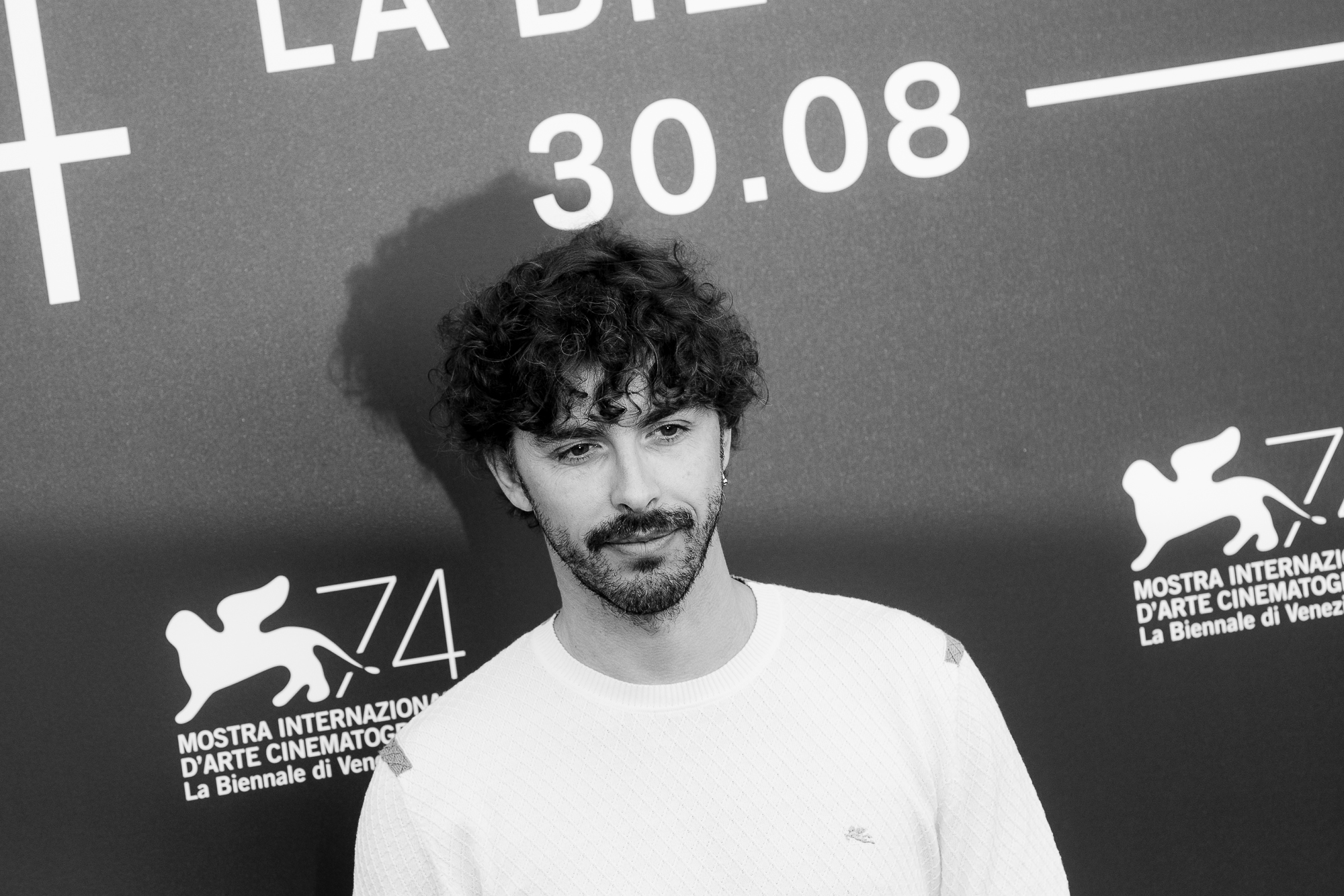 — italie venise cinema 74th mostra del cinema 02 09 2017 diva michele riondino