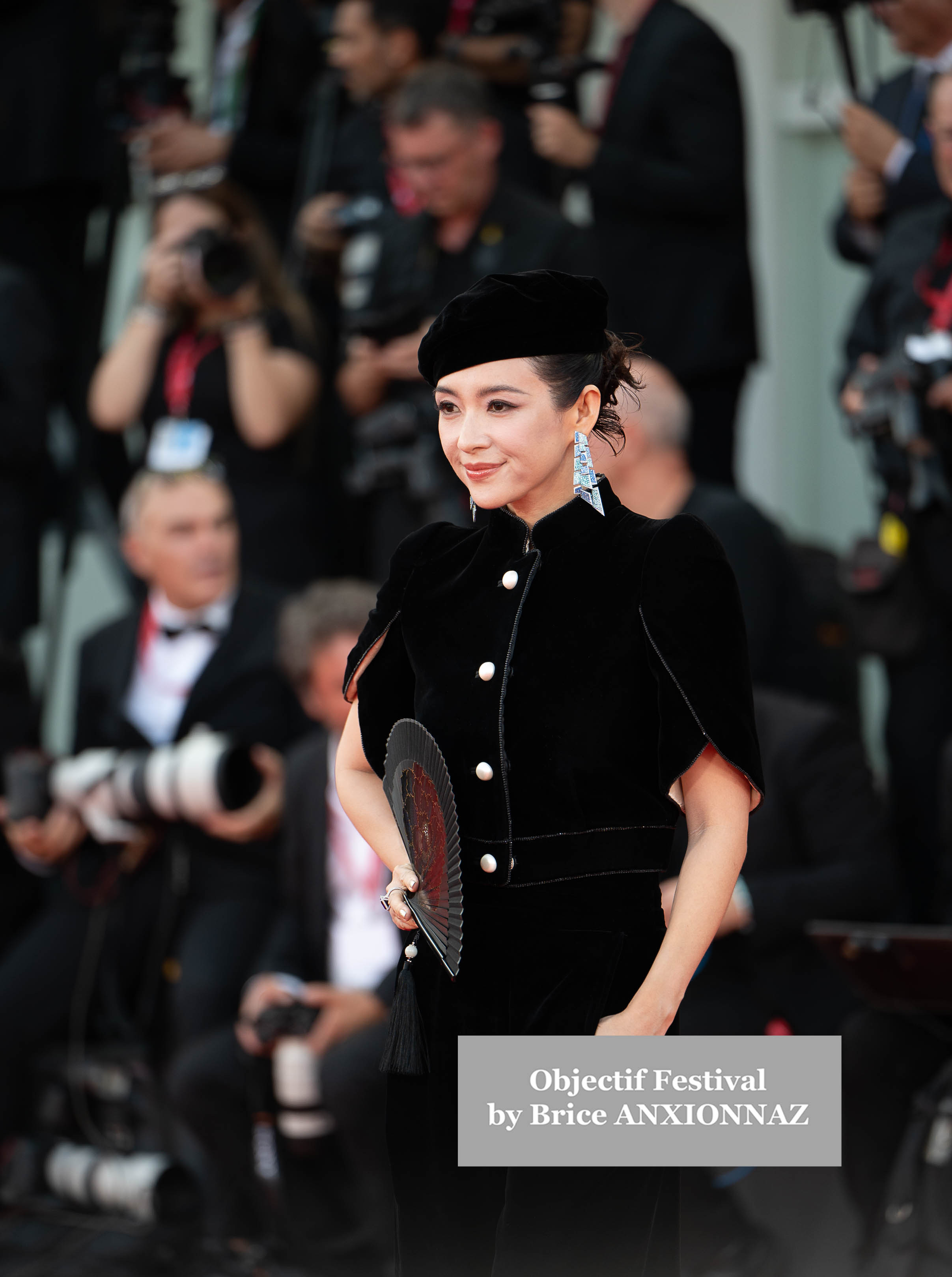 — italie venise cinema 81st mostra del cinema 28 08 2024 beetlejuice beetlejuice zhang ziyi