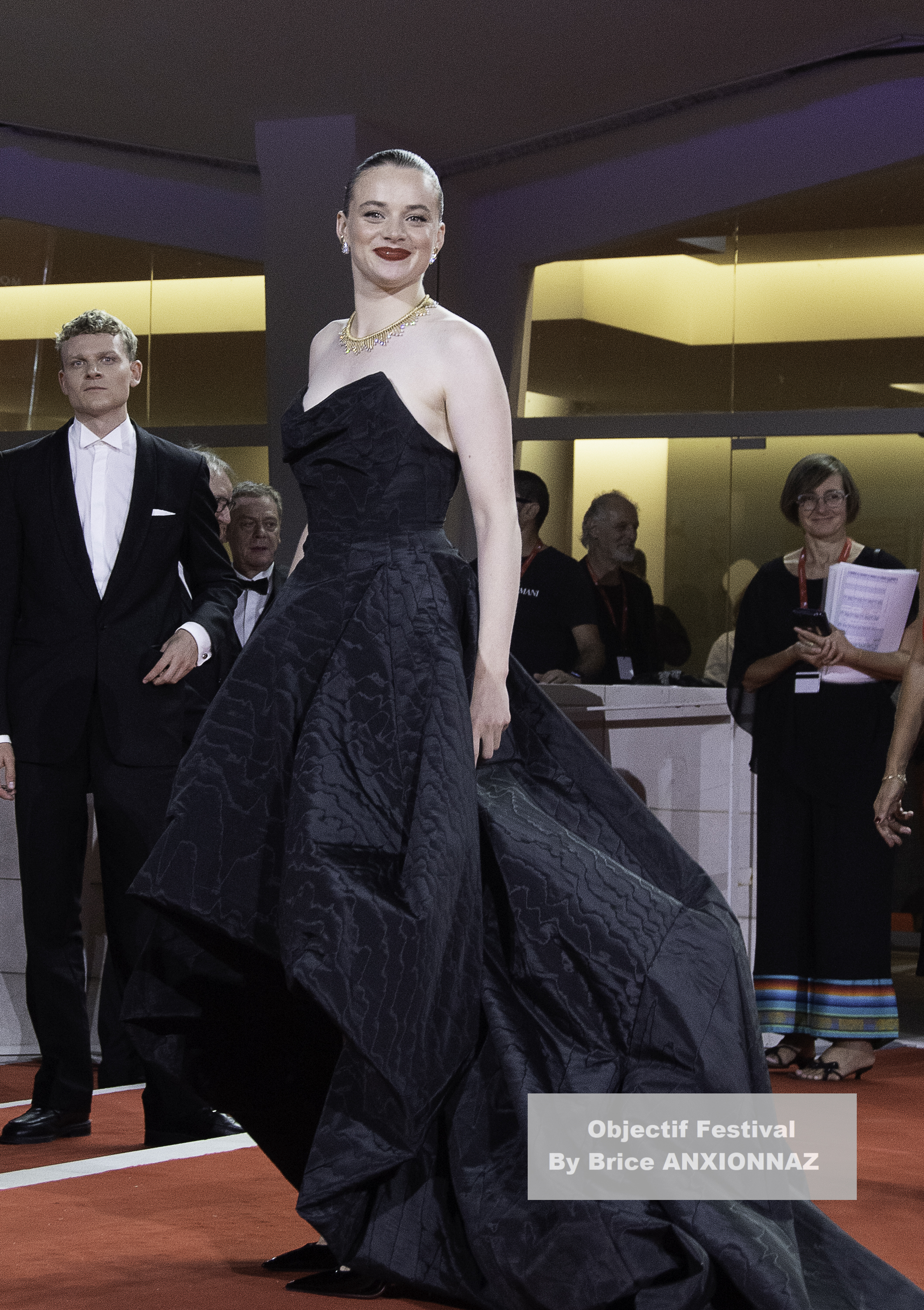— italie venise cinema 82eme mostra del cinema 05 09 2025 silent friend luna wedler