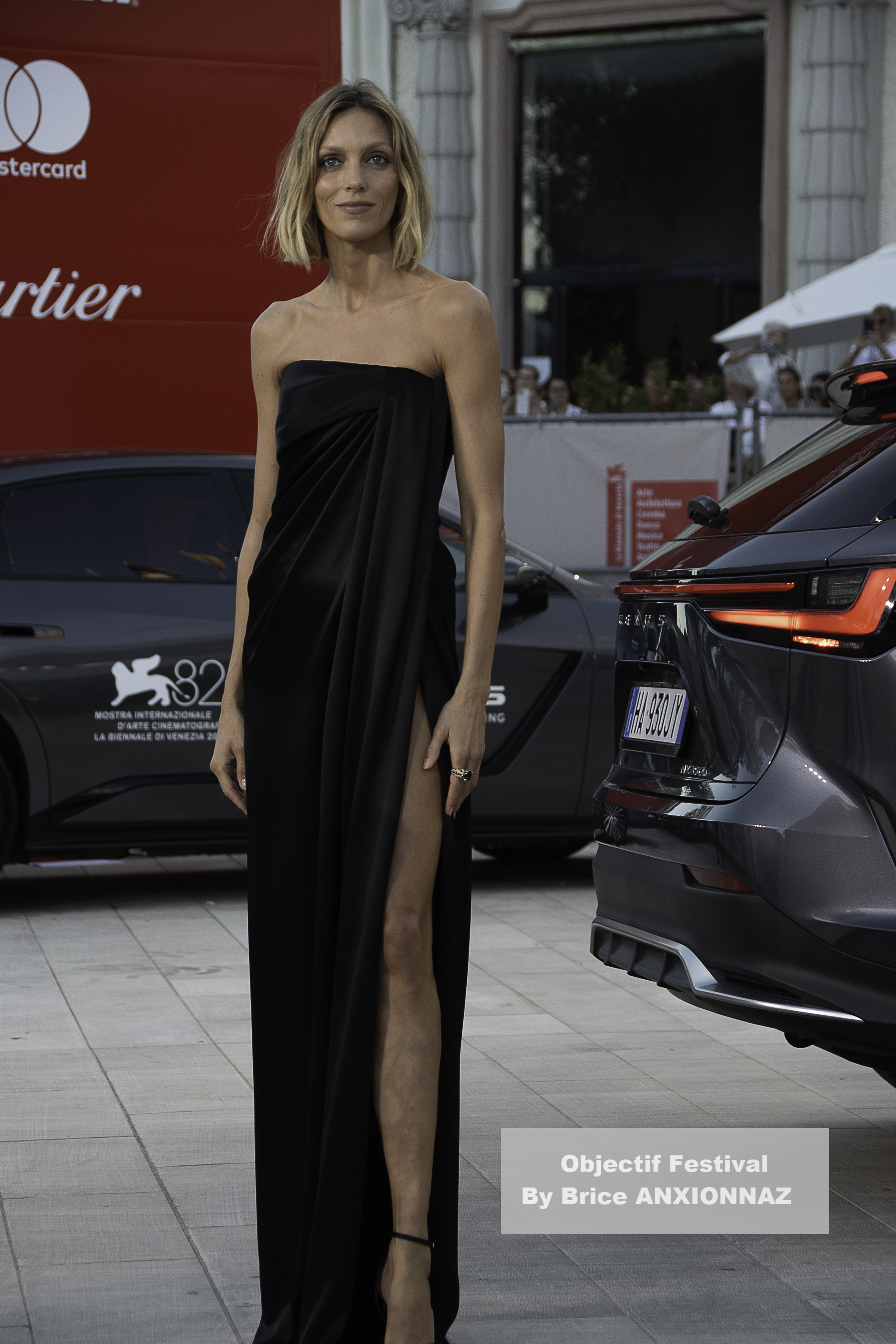— italie venise cinema 82eme mostra del cinema 31 08 2025 father mother sister brother anja rubik