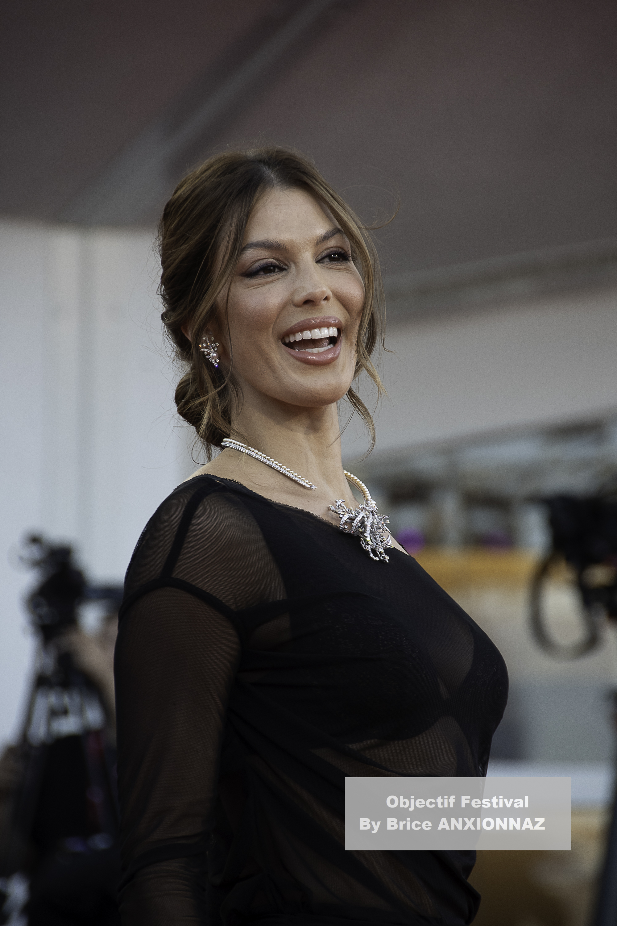 — italie venise cinema 82eme mostra del cinema 31 08 2025 father mother sister brother iris mittenaere