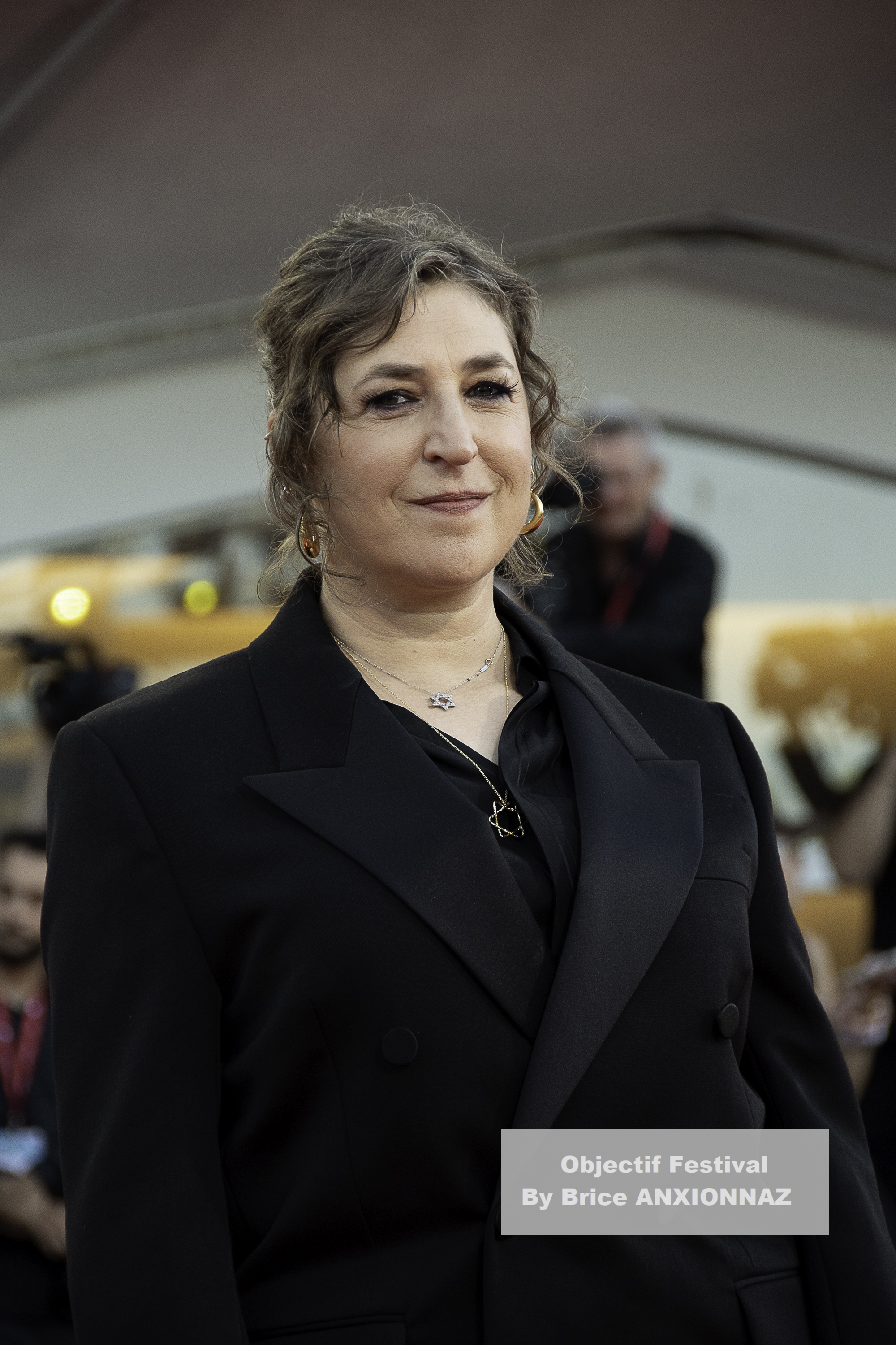 — italie venise cinema 82eme mostra del cinema 31 08 2025 father mother sister brother mayim bialik