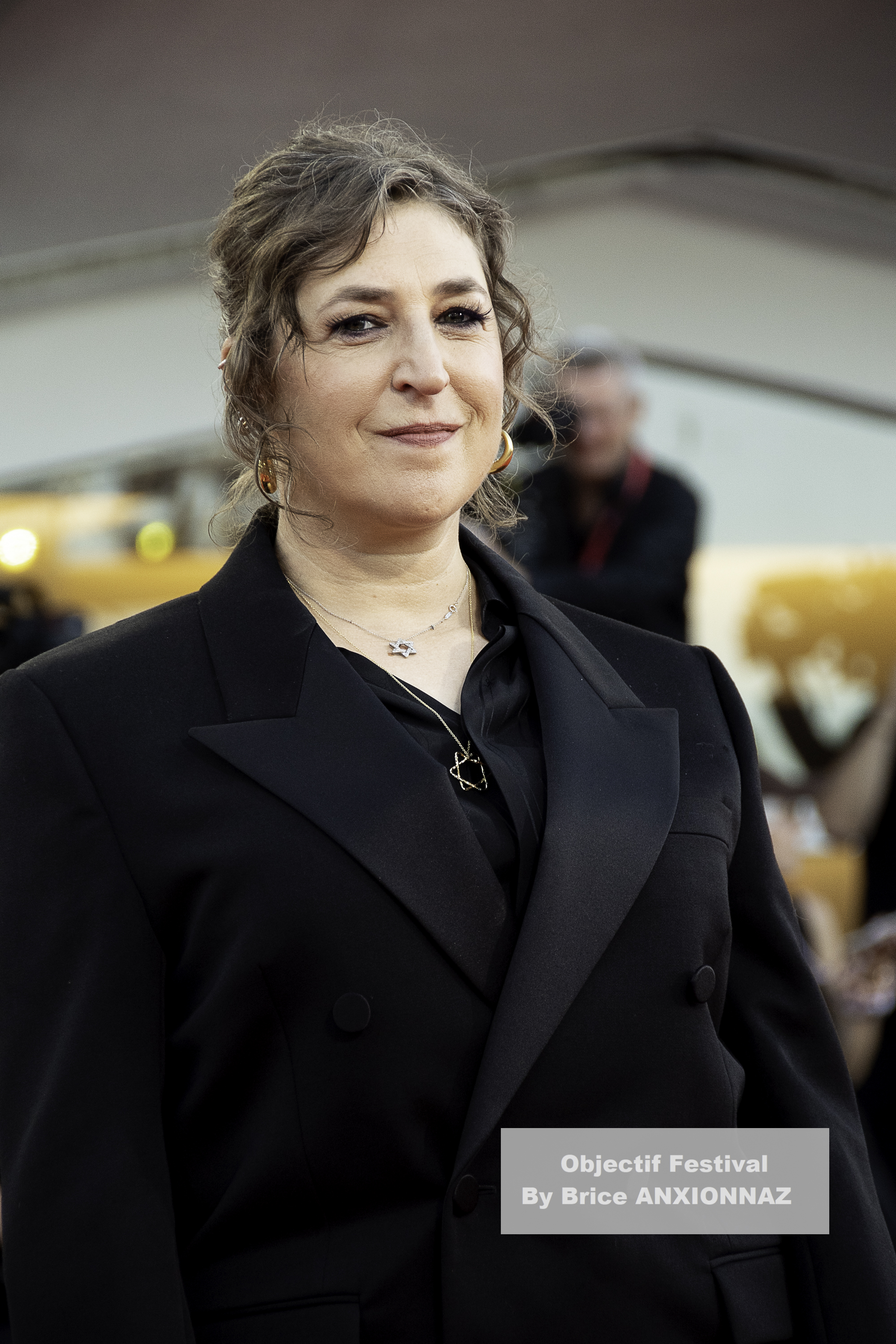 — italie venise cinema 82eme mostra del cinema 31 08 2025 father mother sister brother mayim bialik