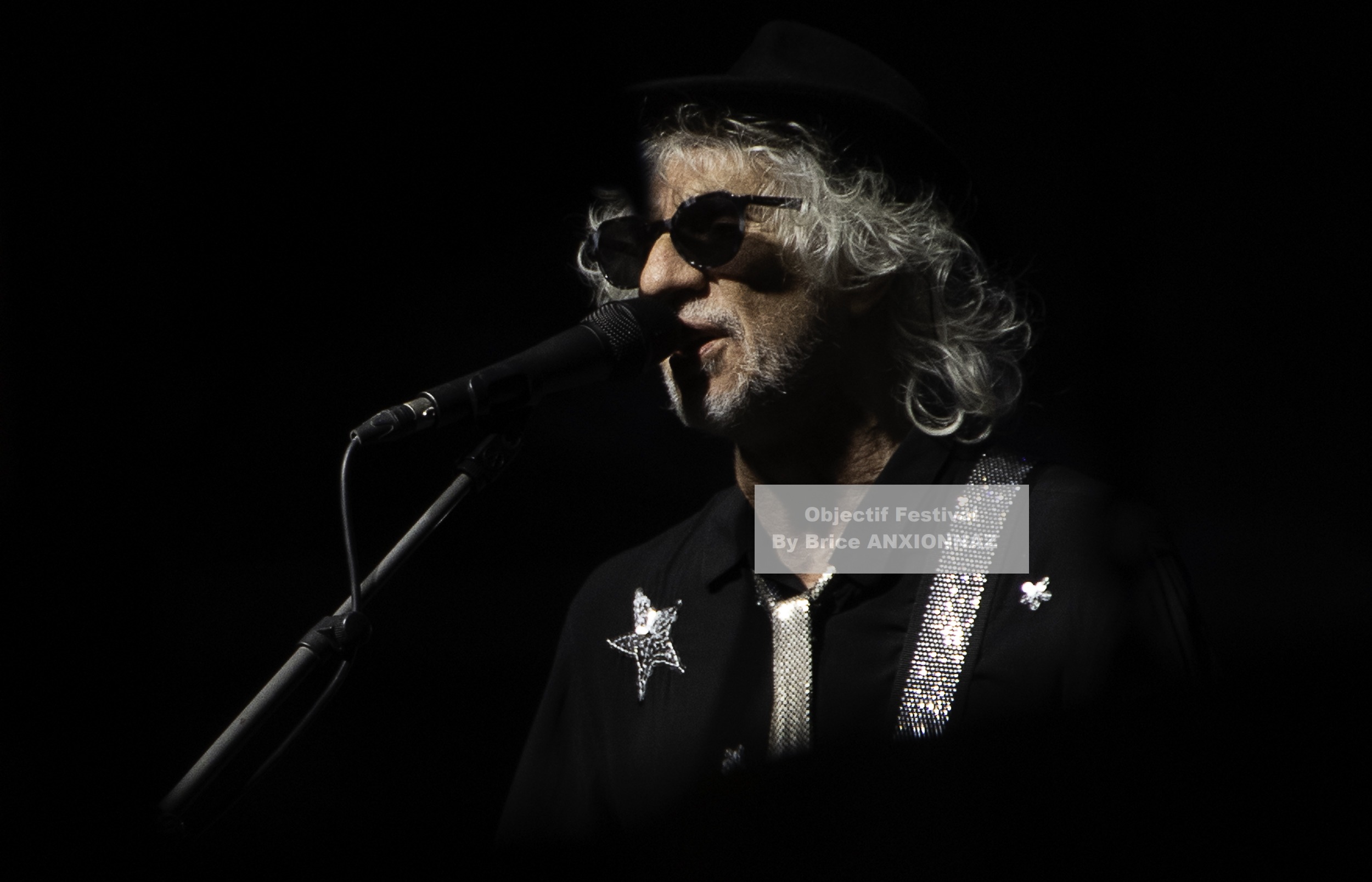 Louis Bertignac en concert &agrave; Hy&egrave;res